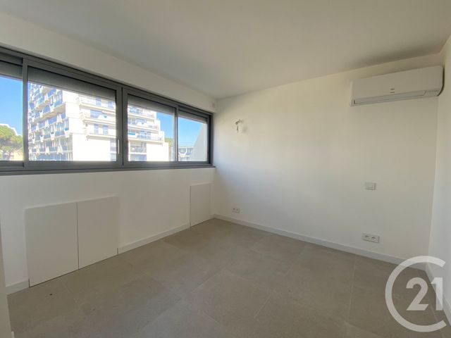 Appartement à vendre - 2 pièces - 52.74 m2 - LA GRANDE MOTTE - 34 - LANGUEDOC-ROUSSILLON - Century 21 Rouvière Immobilier