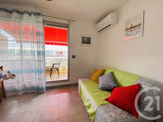 Appartement Studio Cabine à louer - 1 pièce - 20.09 m2 - LA GRANDE MOTTE - 34 - LANGUEDOC-ROUSSILLON - Century 21 Rouvière Immobilier
