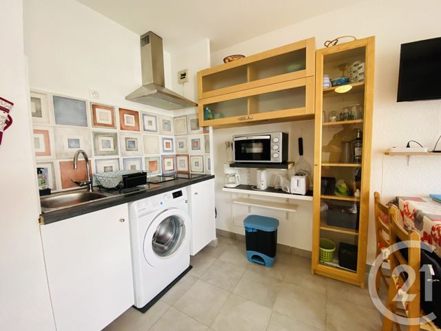 Appartement Studio Cabine à louer - 1 pièce - 20.09 m2 - LA GRANDE MOTTE - 34 - LANGUEDOC-ROUSSILLON - Century 21 Rouvière Immobilier
