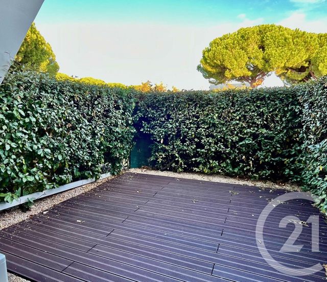 Appartement F1 à louer - 1 pièce - 22.4 m2 - LA GRANDE MOTTE - 34 - LANGUEDOC-ROUSSILLON - Century 21 Rouvière Immobilier