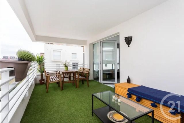 Appartement F3 à louer - 3 pièces - 81.11 m2 - MONTPELLIER - 34 - LANGUEDOC-ROUSSILLON - Century 21 Rouvière Immobilier