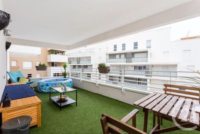 Appartement F3 à louer - 3 pièces - 81.11 m2 - MONTPELLIER - 34 - LANGUEDOC-ROUSSILLON - Century 21 Rouvière Immobilier