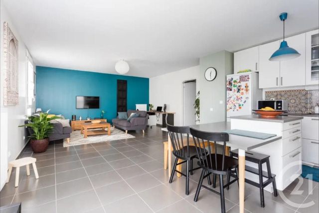 Appartement F3 à louer - 3 pièces - 81.11 m2 - MONTPELLIER - 34 - LANGUEDOC-ROUSSILLON - Century 21 Rouvière Immobilier