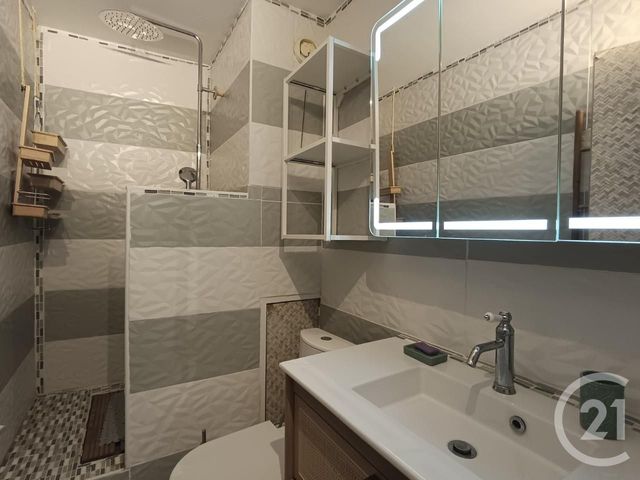 Appartement Studio Cabine à vendre - 1 pièce - 29.31 m2 - LA GRANDE MOTTE - 34 - LANGUEDOC-ROUSSILLON - Century 21 Rouvière Immobilier