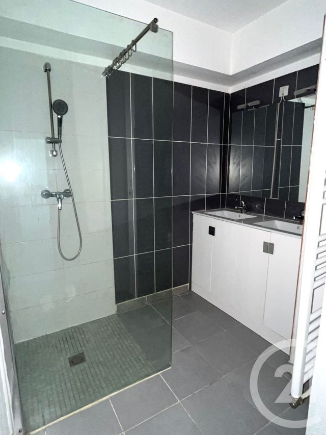Appartement F3 à louer - 3 pièces - 57.2 m2 - MONTPELLIER - 34 - LANGUEDOC-ROUSSILLON - Century 21 Rouvière Immobilier