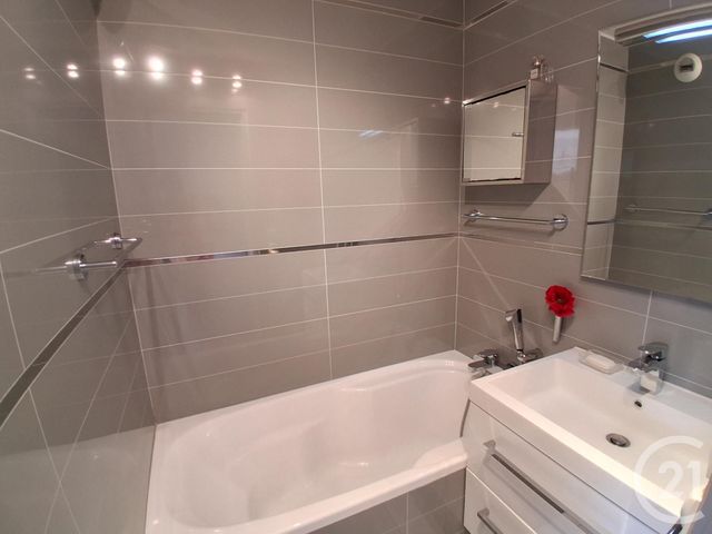 Appartement F3 à vendre - 3 pièces - 30.92 m2 - LA GRANDE MOTTE - 34 - LANGUEDOC-ROUSSILLON - Century 21 Rouvière Immobilier