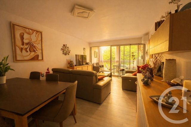 Appartement à vendre - 2 pièces - 52.26 m2 - LA GRANDE MOTTE - 34 - LANGUEDOC-ROUSSILLON - Century 21 Rouvière Immobilier