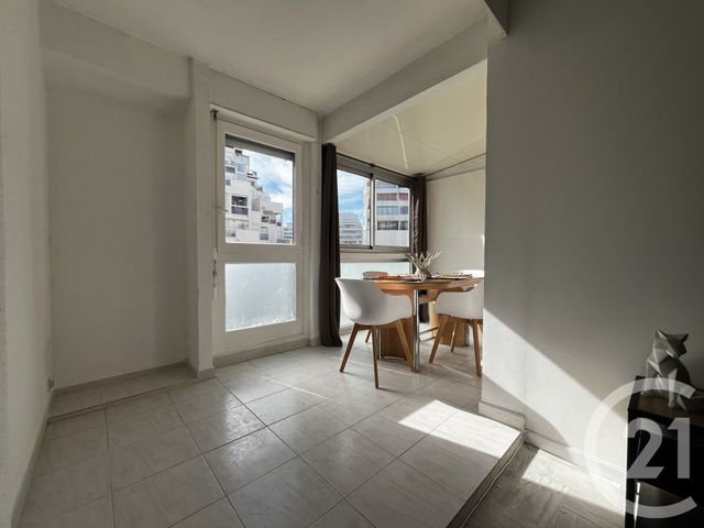 Appartement T2 à vendre - 2 pièces - 36.0 m2 - LA GRANDE MOTTE - 34 - LANGUEDOC-ROUSSILLON - Century 21 Rouvière Immobilier