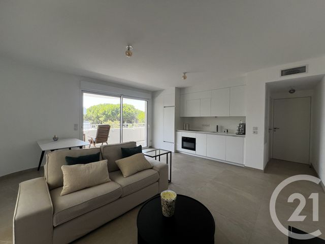 Appartement F3 à vendre - 3 pièces - 70.5 m2 - LA GRANDE MOTTE - 34 - LANGUEDOC-ROUSSILLON - Century 21 Rouvière Immobilier