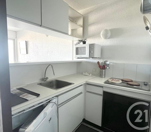 Appartement Studio Cabine à louer - 1 pièce - 31.71 m2 - LA GRANDE MOTTE - 34 - LANGUEDOC-ROUSSILLON - Century 21 Rouvière Immobilier