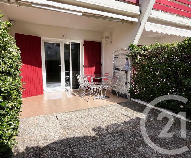 Appartement F2 à louer - 2 pièces - 32.9 m2 - LA GRANDE MOTTE - 34 - LANGUEDOC-ROUSSILLON - Century 21 Rouvière Immobilier