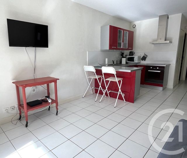 Appartement F2 à louer - 2 pièces - 32.9 m2 - LA GRANDE MOTTE - 34 - LANGUEDOC-ROUSSILLON - Century 21 Rouvière Immobilier