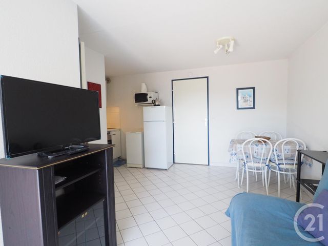 Appartement F2 cabine à louer - 2 pièces - 35.91 m2 - LA GRANDE MOTTE - 34 - LANGUEDOC-ROUSSILLON - Century 21 Rouvière Immobilier