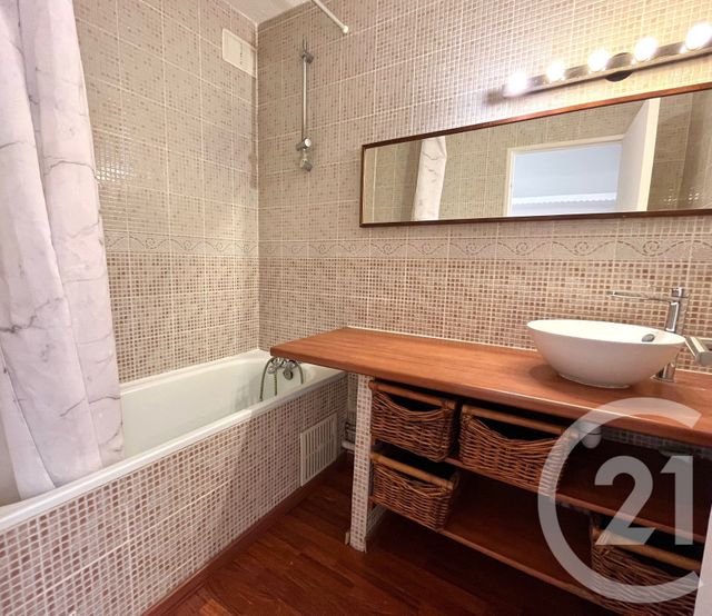 Appartement F3 à louer - 3 pièces - 61.0 m2 - MONTPELLIER - 34 - LANGUEDOC-ROUSSILLON - Century 21 Rouvière Immobilier