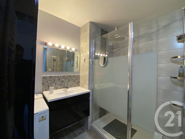 Appartement T2 à vendre - 2 pièces - 37.26 m2 - LA GRANDE MOTTE - 34 - LANGUEDOC-ROUSSILLON - Century 21 Rouvière Immobilier