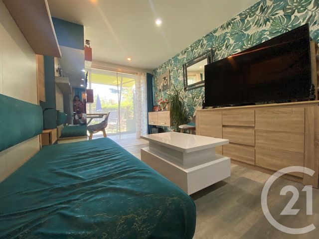 Appartement Studio cabine à vendre - 2 pièces - 23.5 m2 - LA GRANDE MOTTE - 34 - LANGUEDOC-ROUSSILLON - Century 21 Rouvière Immobilier