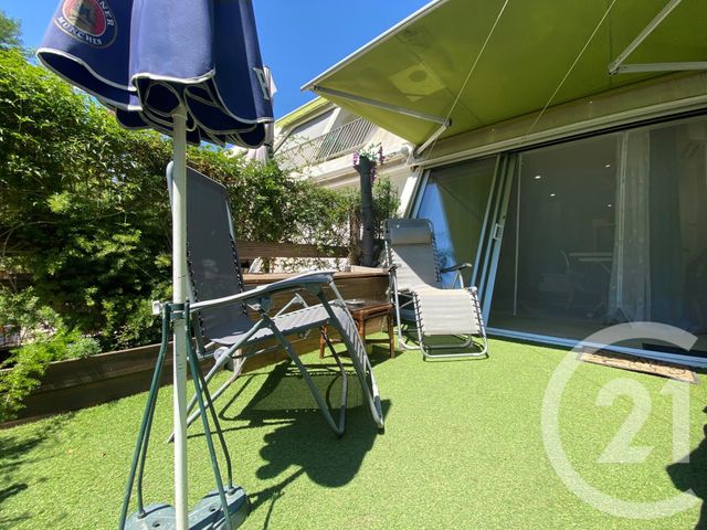 Appartement Studio cabine à vendre - 2 pièces - 23.5 m2 - LA GRANDE MOTTE - 34 - LANGUEDOC-ROUSSILLON - Century 21 Rouvière Immobilier
