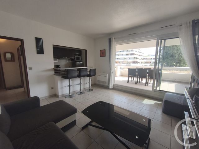 Appartement T2 à vendre - 2 pièces - 39.93 m2 - LA GRANDE MOTTE - 34 - LANGUEDOC-ROUSSILLON - Century 21 Rouvière Immobilier