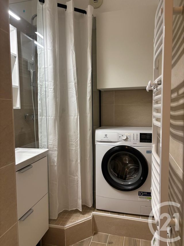 Appartement Studio cabine à louer - 2 pièces - 23.61 m2 - LA GRANDE MOTTE - 34 - LANGUEDOC-ROUSSILLON - Century 21 Rouvière Immobilier