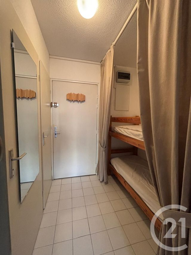 Appartement Studio cabine à louer - 2 pièces - 23.61 m2 - LA GRANDE MOTTE - 34 - LANGUEDOC-ROUSSILLON - Century 21 Rouvière Immobilier
