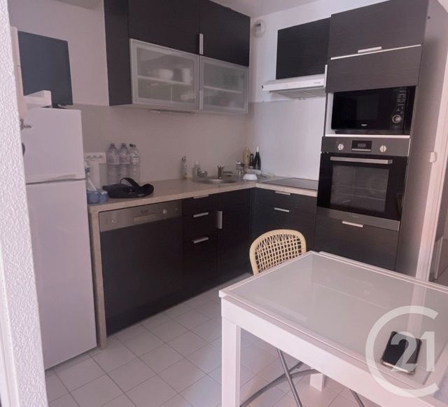 Appartement Studio cabine à louer - 2 pièces - 23.61 m2 - LA GRANDE MOTTE - 34 - LANGUEDOC-ROUSSILLON - Century 21 Rouvière Immobilier