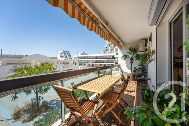 Appartement T3 à vendre - 3 pièces - 63.0 m2 - LA GRANDE MOTTE - 34 - LANGUEDOC-ROUSSILLON - Century 21 Rouvière Immobilier
