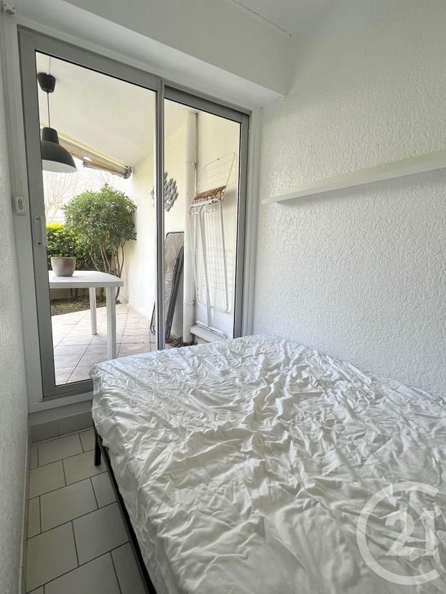 Appartement Studio Cabine à louer - 1 pièce - 25.55 m2 - LA GRANDE MOTTE - 34 - LANGUEDOC-ROUSSILLON - Century 21 Rouvière Immobilier