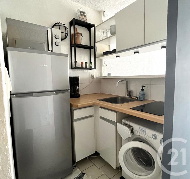 Appartement Studio Cabine à louer - 1 pièce - 25.55 m2 - LA GRANDE MOTTE - 34 - LANGUEDOC-ROUSSILLON - Century 21 Rouvière Immobilier